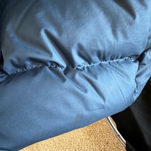 Patagonia Women’s XL Navy Blue Knee Length puffer coat